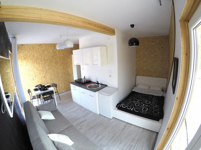 Hotel hel noclegiStudio czteroosobowe małe.