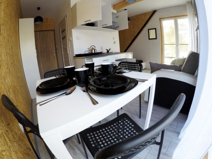 Hotel hel noclegiStudio czteroosobowe małe.