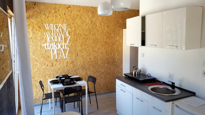 Hotel hel noclegiStudio czteroosobowe małe.