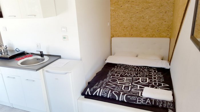 Hotel hel noclegiStudio czteroosobowe małe.