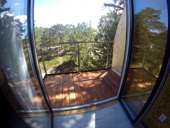 Hotel hel noclegiApartament czteroosobowy studio z balkonem.