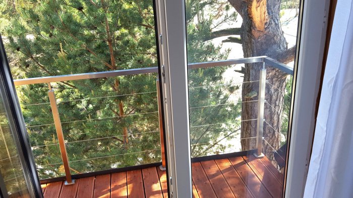 Hotel hel noclegiApartament czteroosobowy studio z balkonem